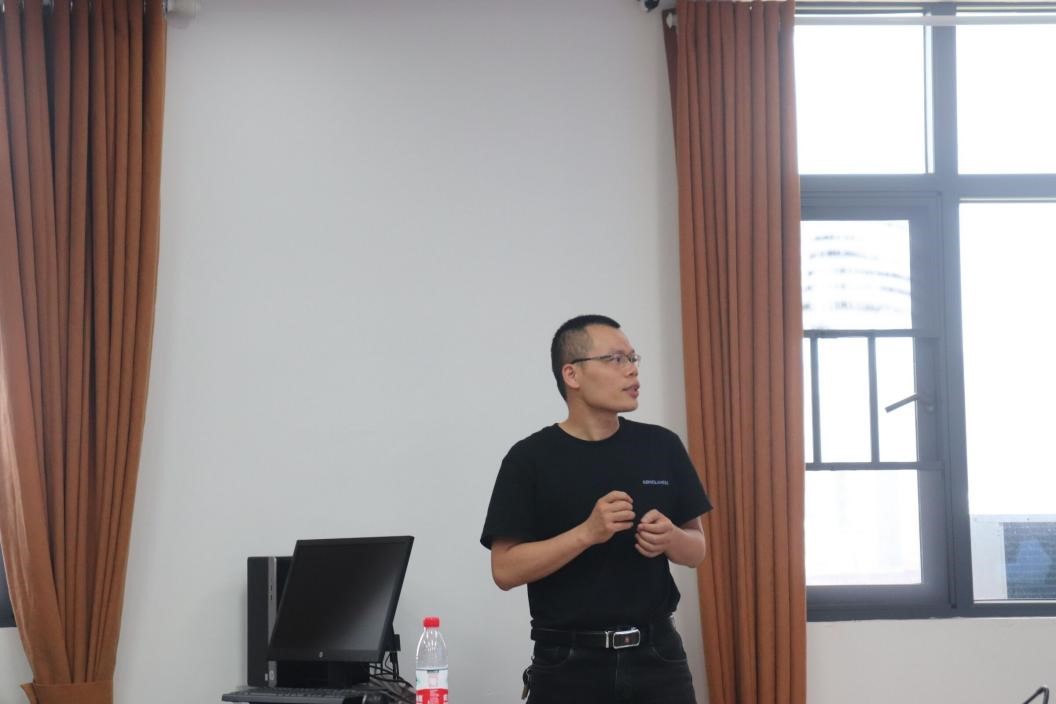 f9a676a2c580499091c7ce53880c6063.jpg f9a676a2c580499091c7ce53880c6063.jpg