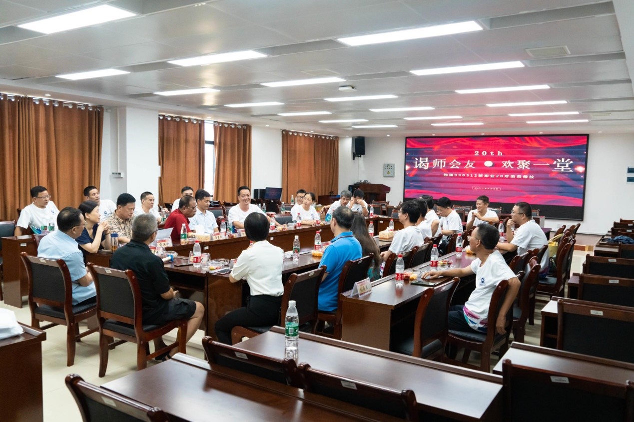 2e18ffb7ff8c4d3096ee003b235c1803.jpg 2e18ffb7ff8c4d3096ee003b235c1803.jpg