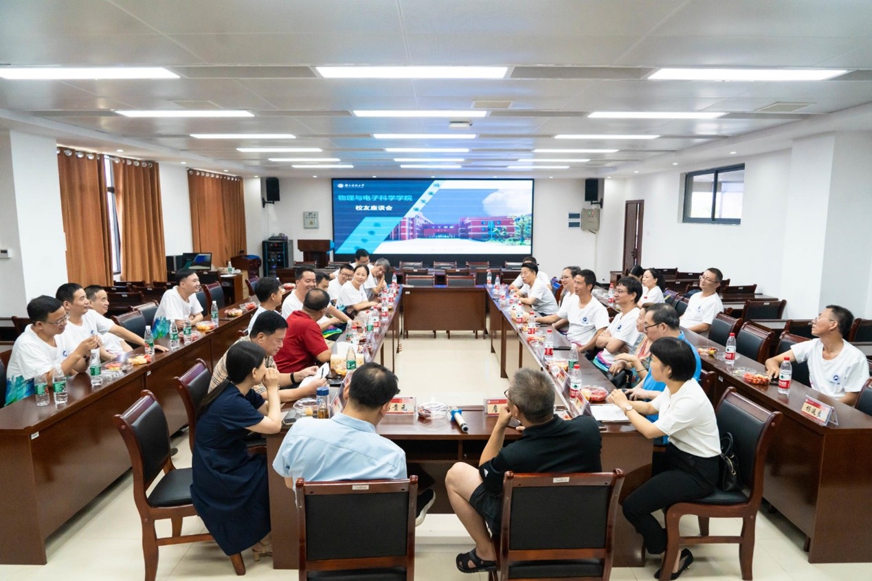 3b47f157aa424e4e8362e2ac97b6e38e.jpg 3b47f157aa424e4e8362e2ac97b6e38e.jpg