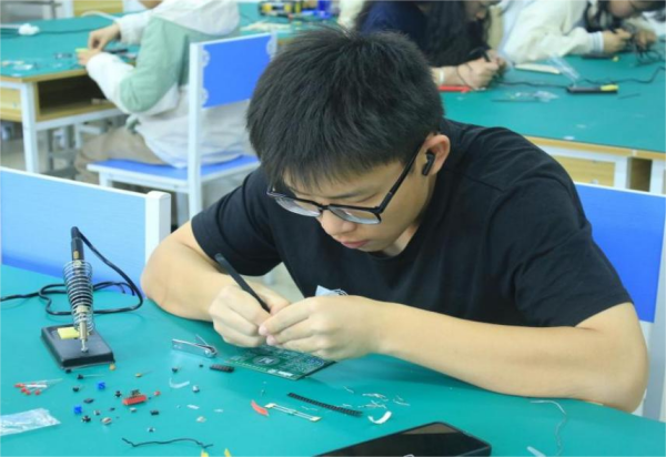 5e9b055d563d4e3aa965484abbfd21b3.png 图片(1).png