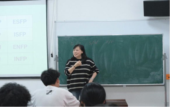 3584ce22299a40149b51116585ae237b.png 3584ce22299a40149b51116585ae237b.png