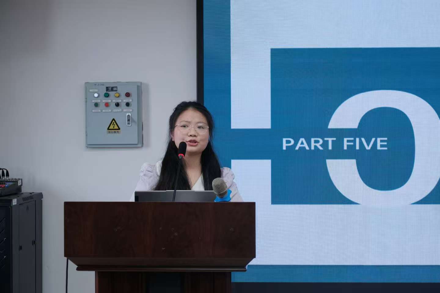 01f33f17d69140a8bda56fdde597df8a.jpg 01f33f17d69140a8bda56fdde597df8a.jpg